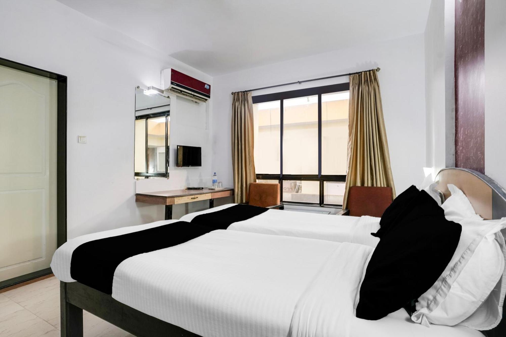 Super Townhouse Margao Near Railway Station Hotel Eksteriør billede