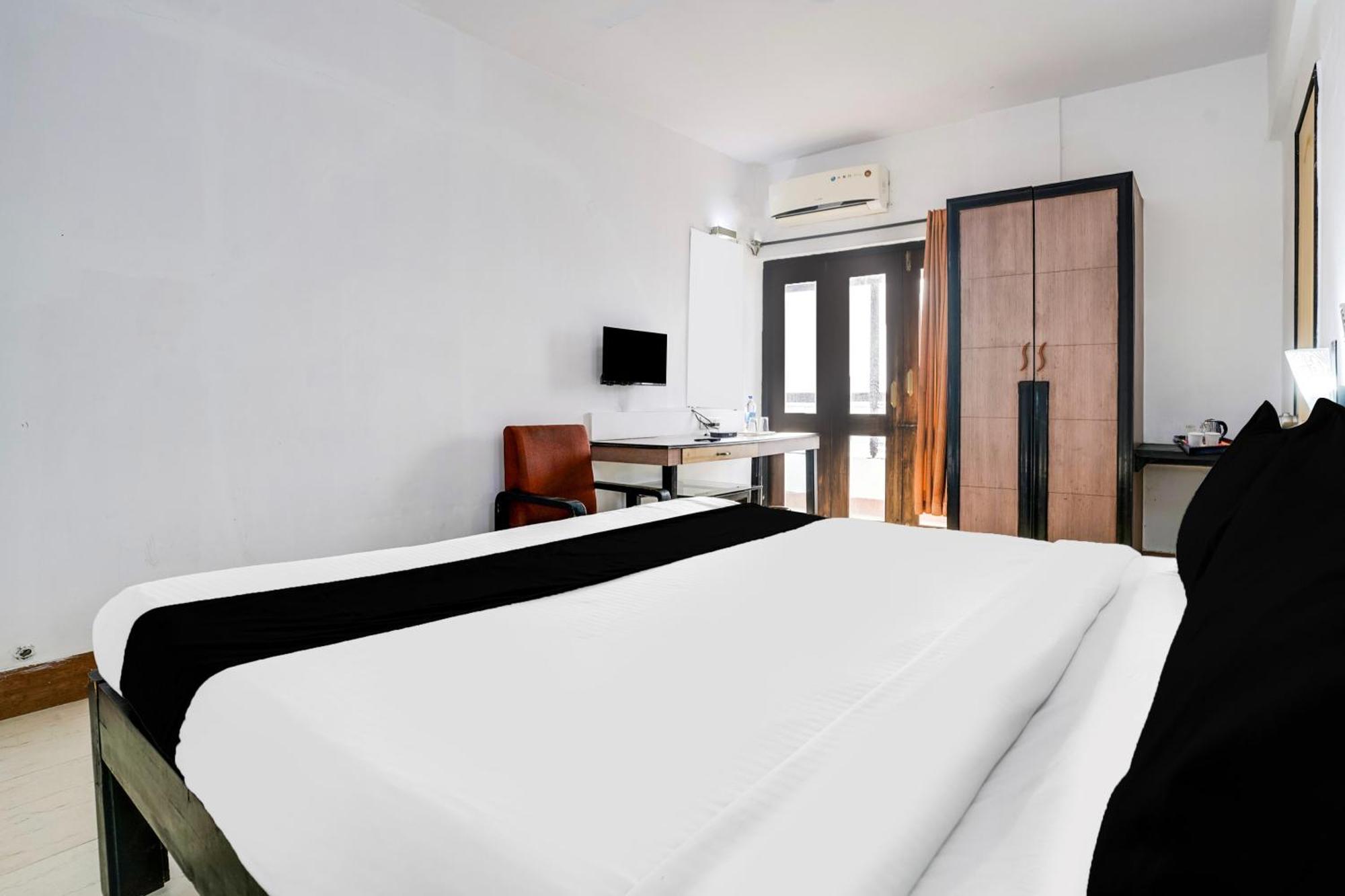 Super Townhouse Margao Near Railway Station Hotel Eksteriør billede