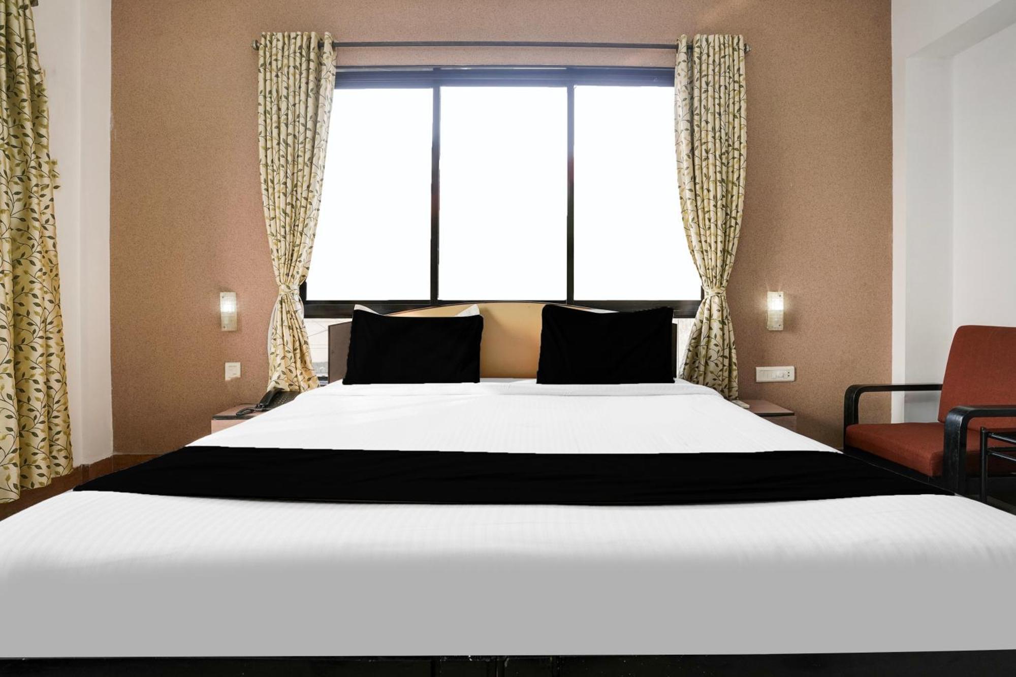 Super Townhouse Margao Near Railway Station Hotel Eksteriør billede